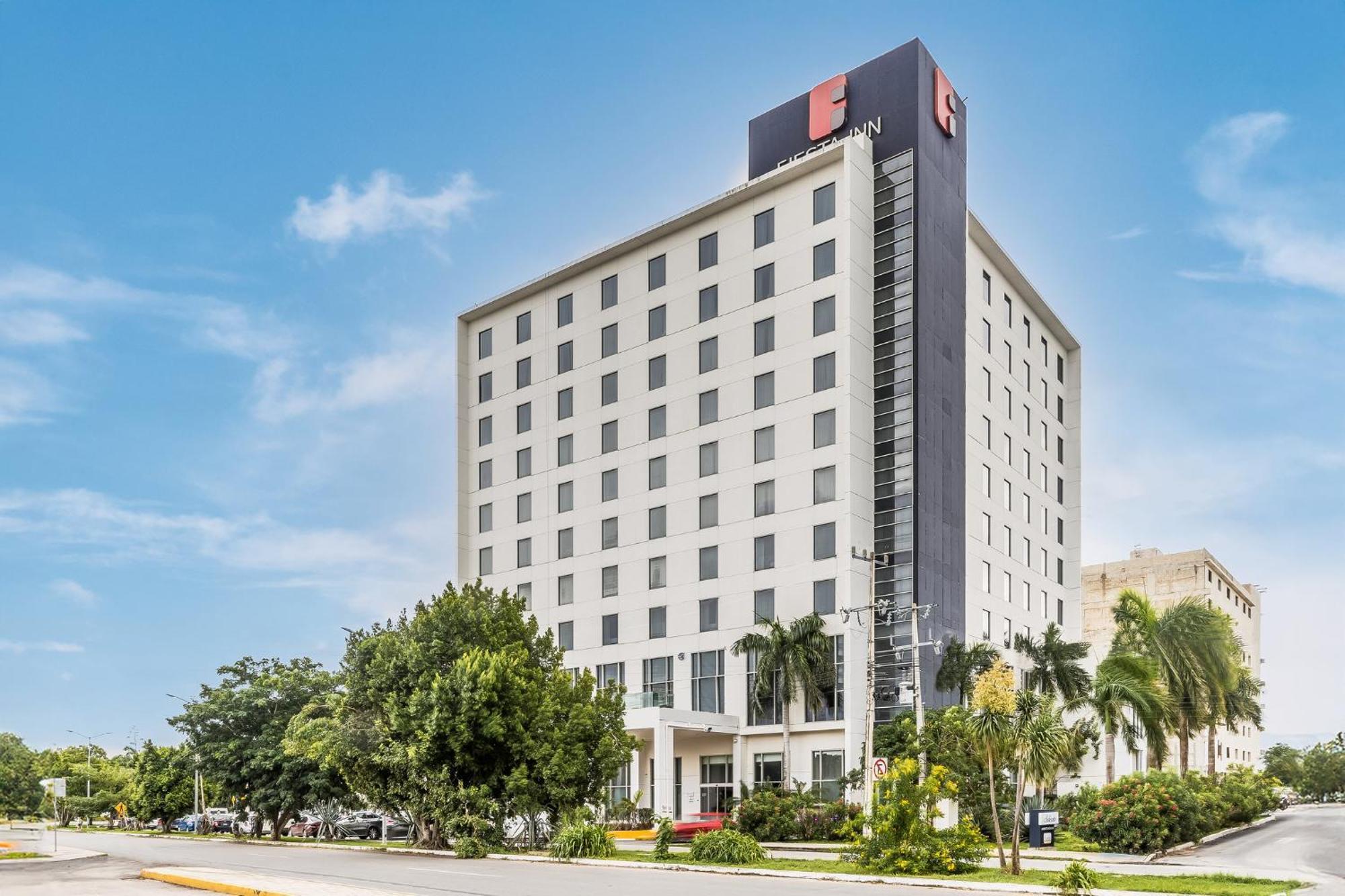 Fiesta Inn Mérida Buitenkant foto
